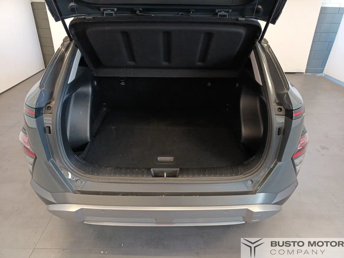 Hyundai Kona usata a Varese (10)