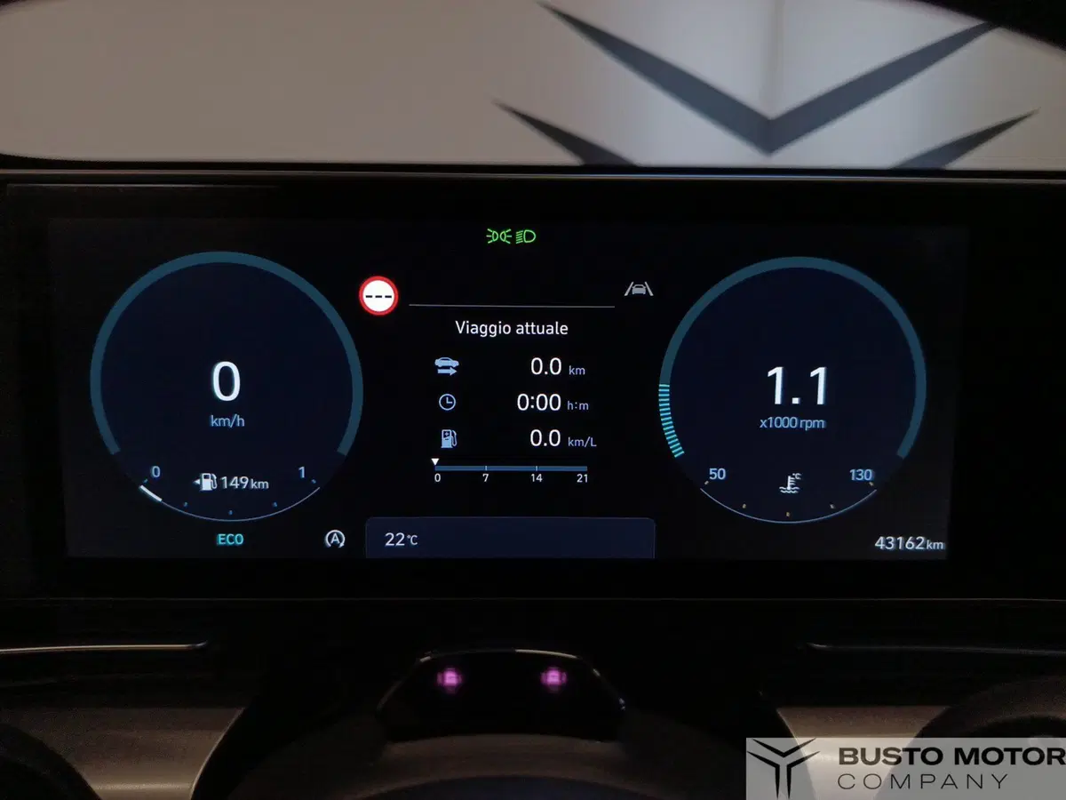 Hyundai Kona usata a Varese (12)