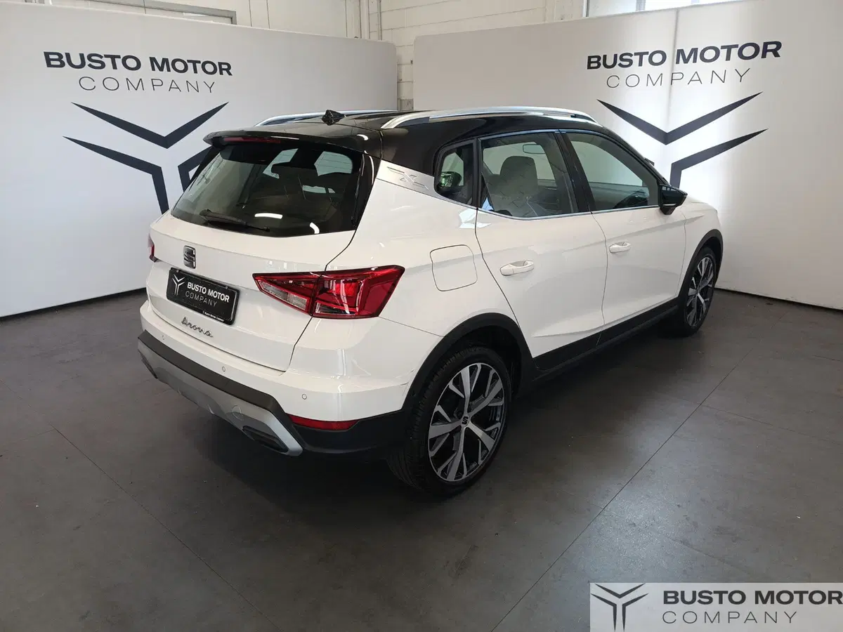 SEAT Arona usata a Varese (4)