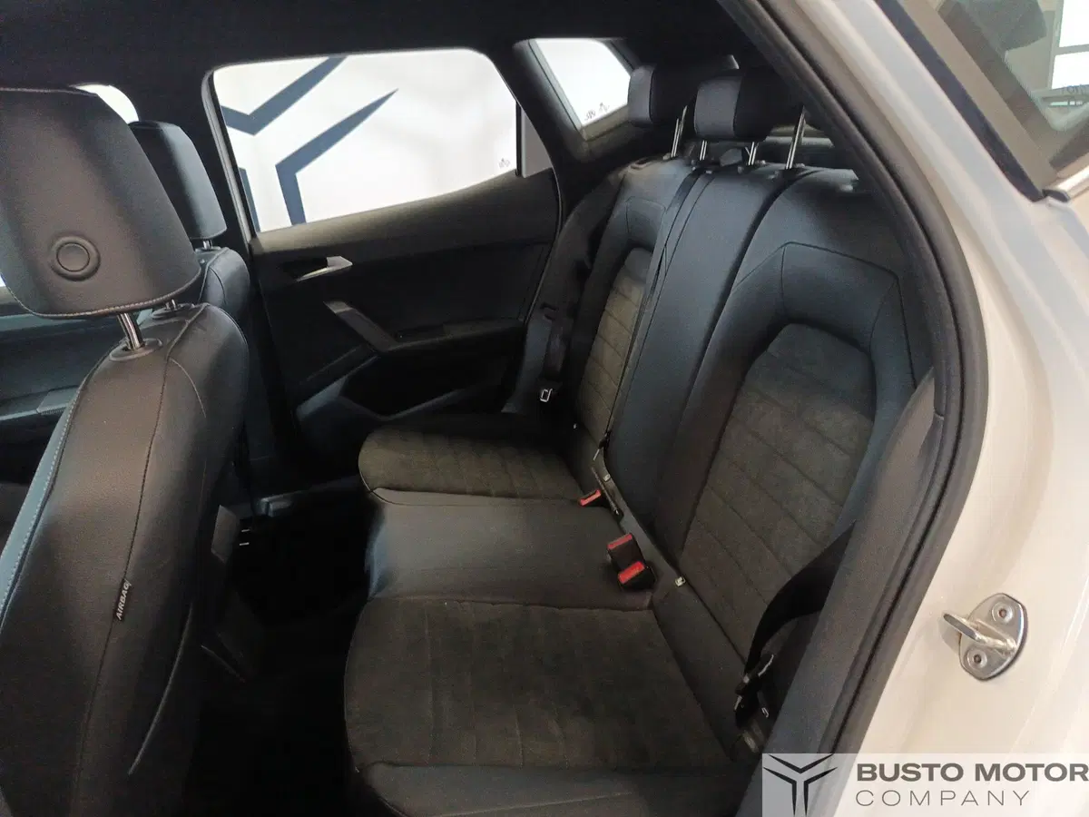 SEAT Arona usata a Varese (9)