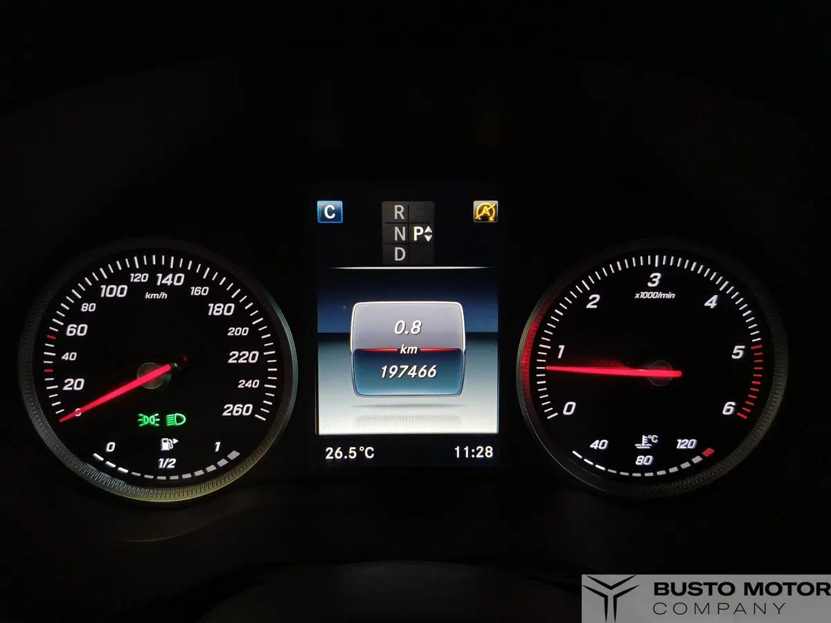 Mercedes-Benz GLC SUV usata a Varese (11)