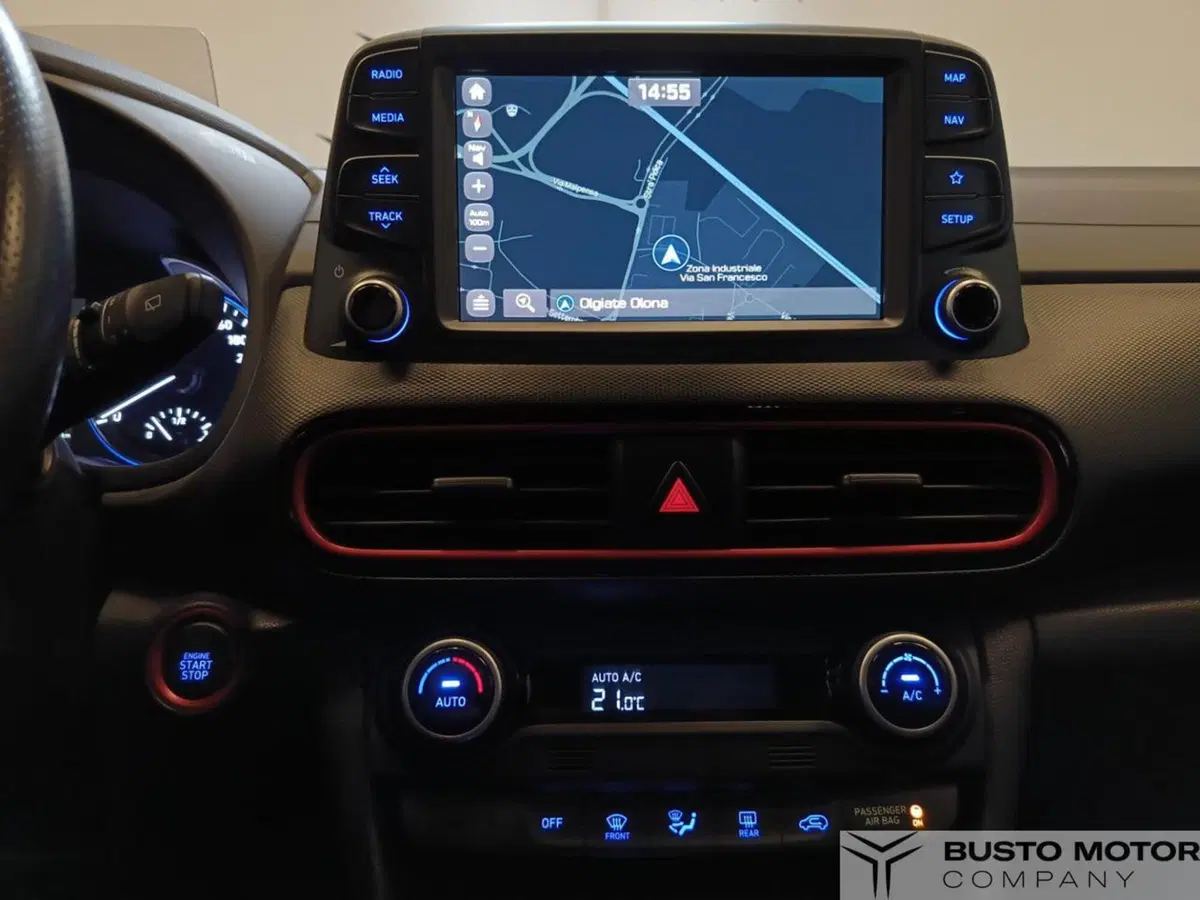 Hyundai Kona usata a Varese (13)