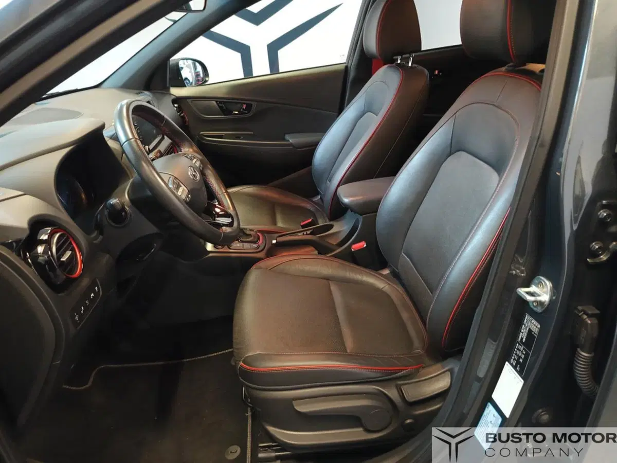 Hyundai Kona usata a Varese (8)