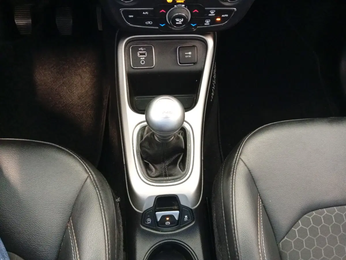 Jeep Compass usata a Varese (18)