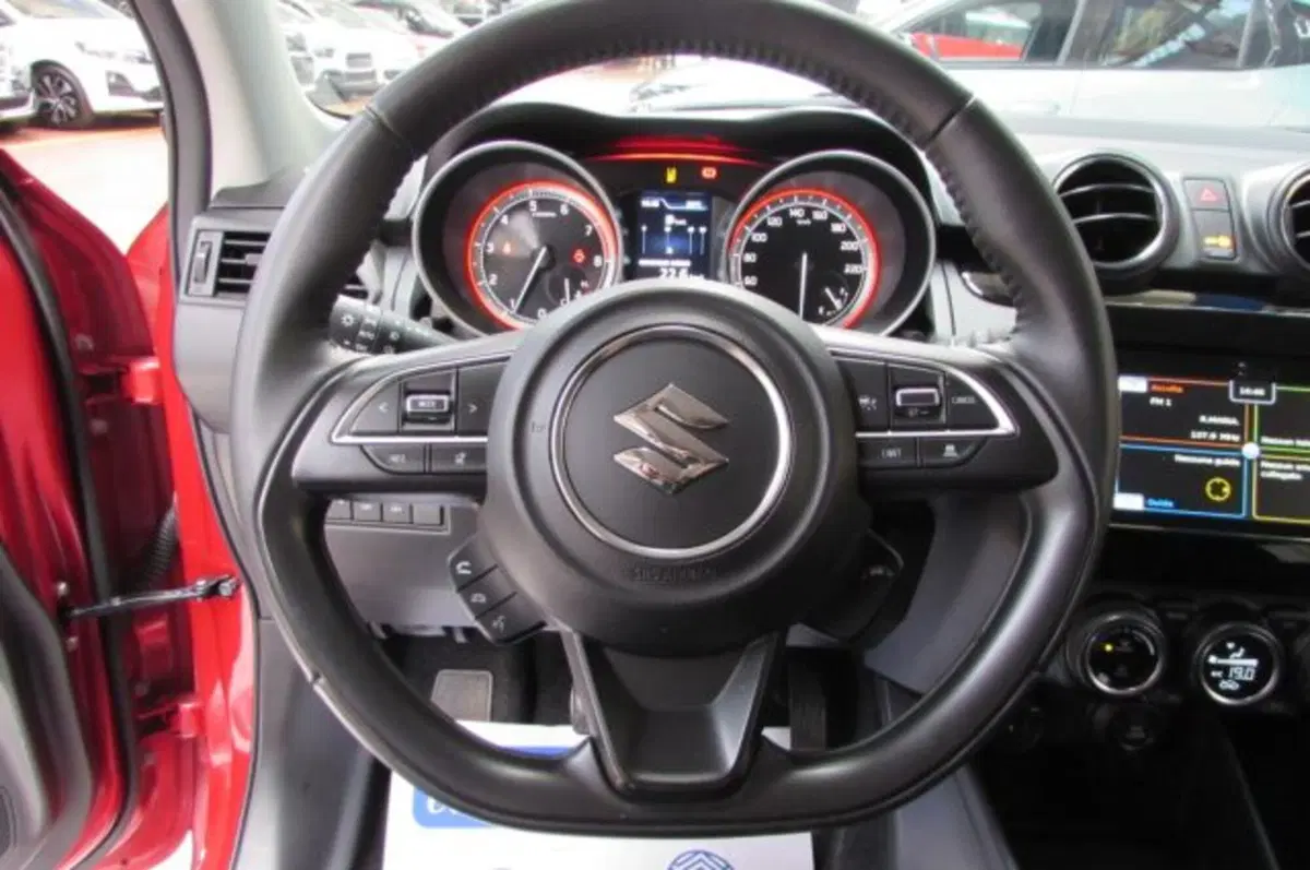 Suzuki Swift nuova a Milano (11)