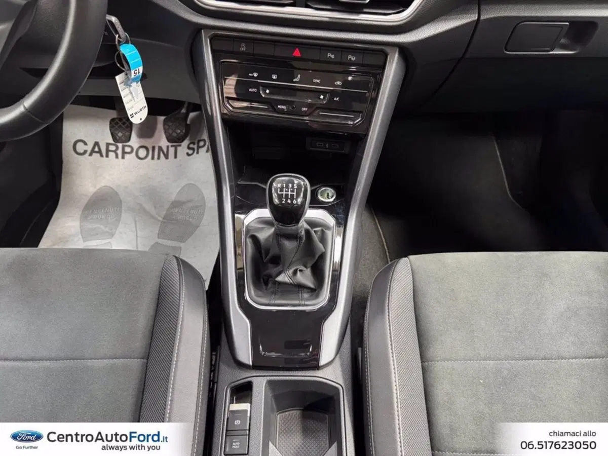 Volkswagen T-Roc usata a Roma (11)