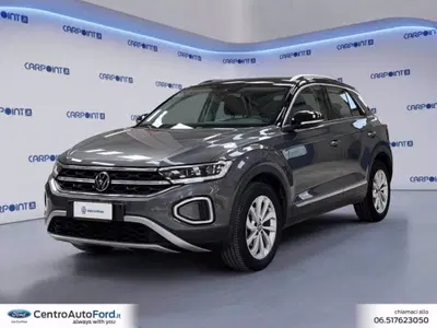 Volkswagen T-Roc 1.0 TSI Style del 2023 usata a Albano Laziale