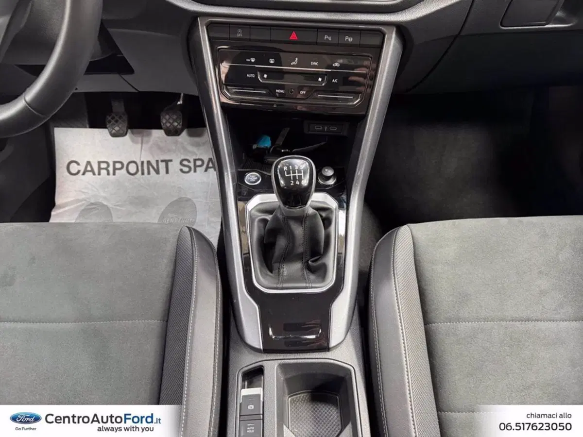 Volkswagen T-Roc usata a Roma (11)