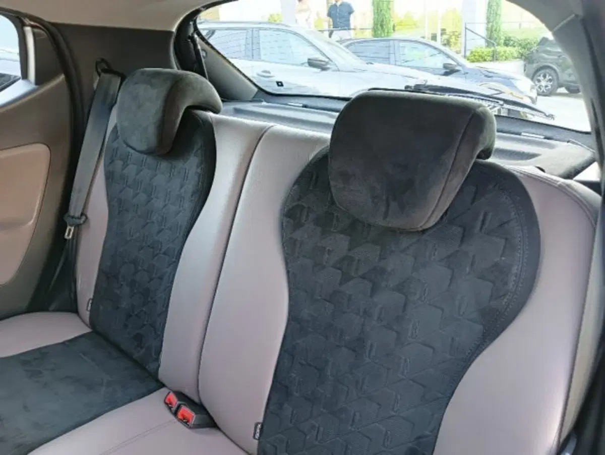 Lancia Ypsilon usata a Brescia (10)