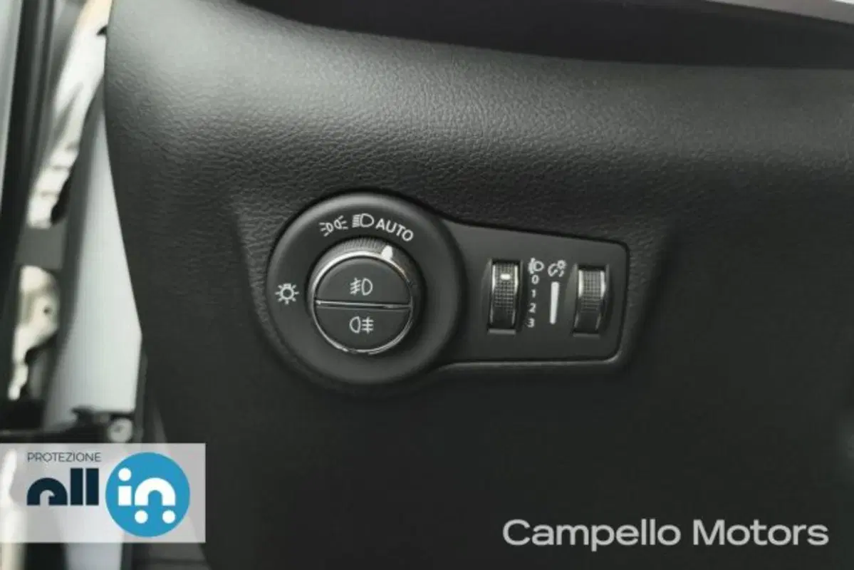 Jeep Compass usata a Venezia (18)