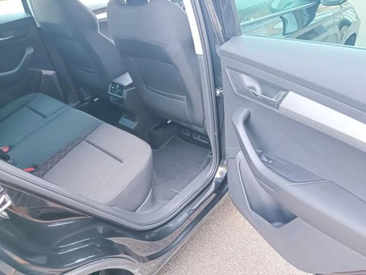 Skoda Karoq usata a Pisa (10)