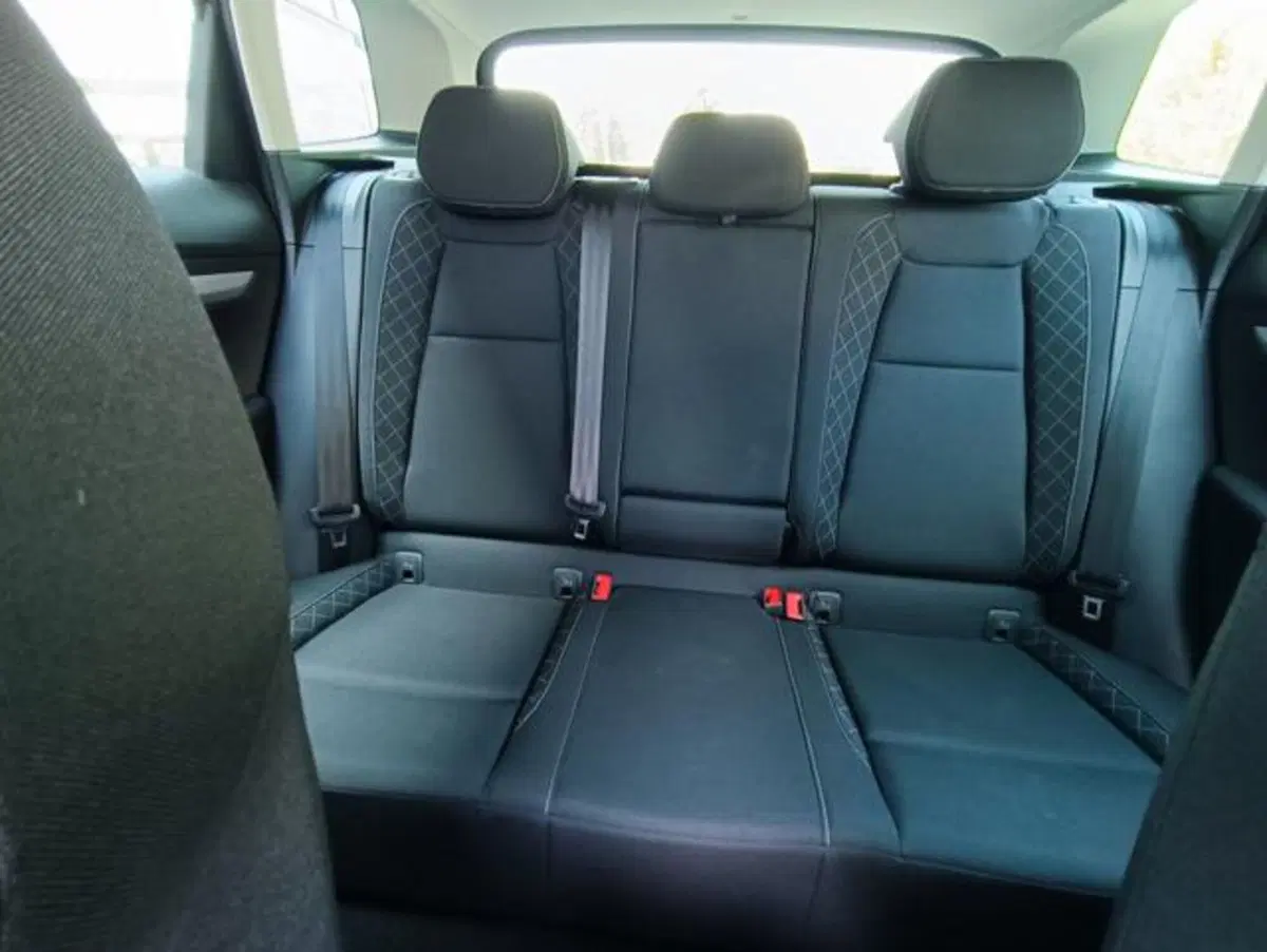 Skoda Karoq usata a Pisa (3)