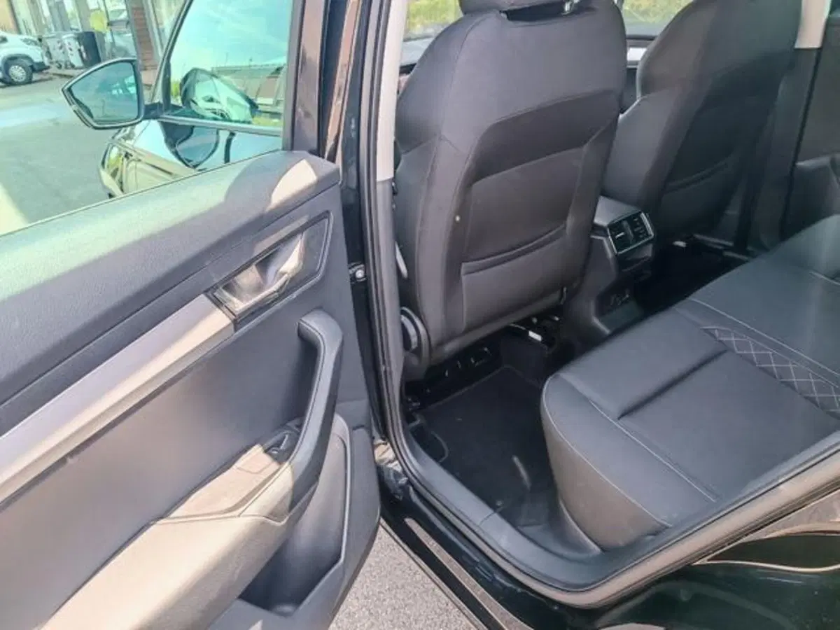 Skoda Karoq usata a Pisa (6)