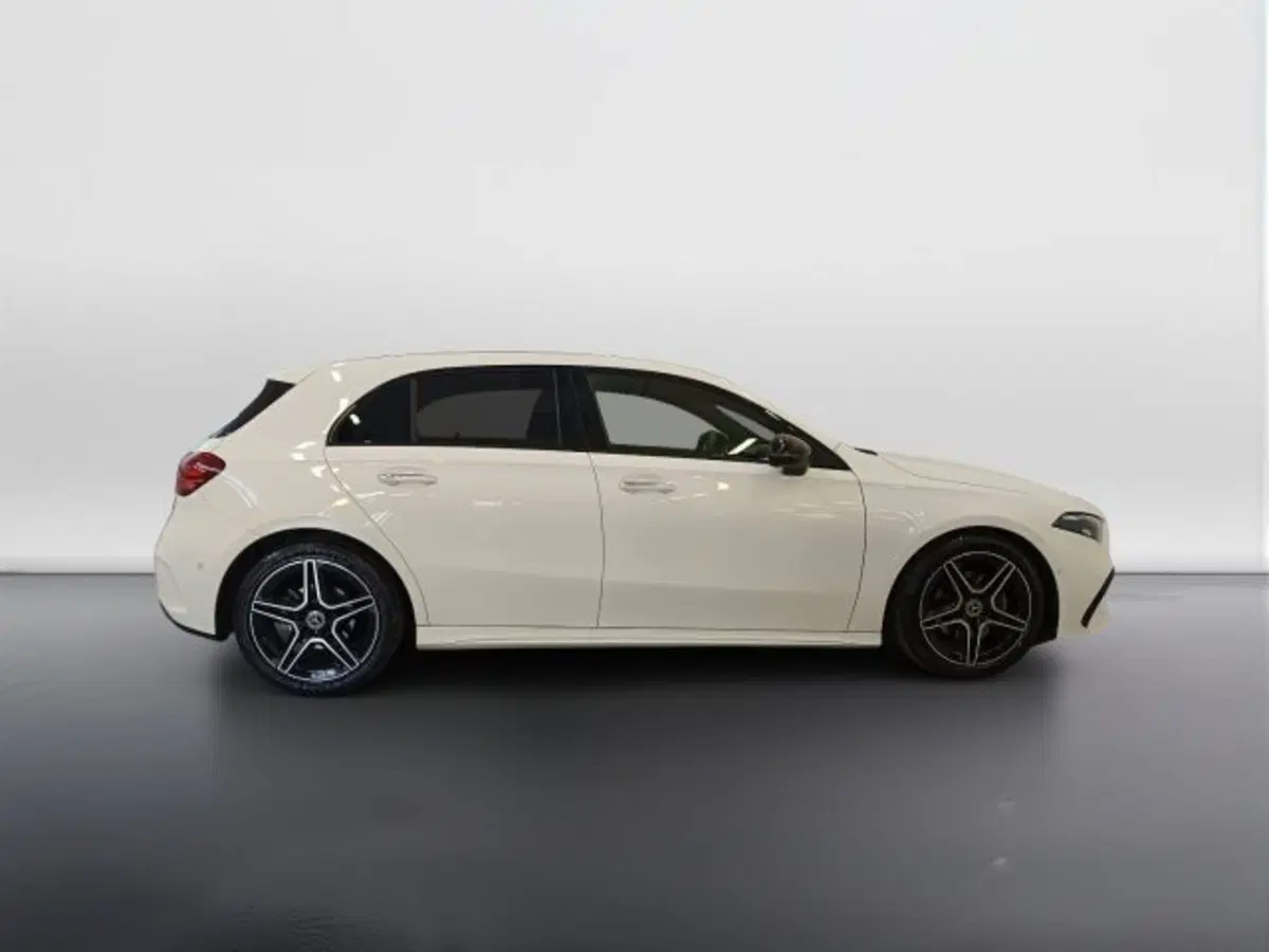 Mercedes-Benz Classe A Sedan usata a Teramo (3)