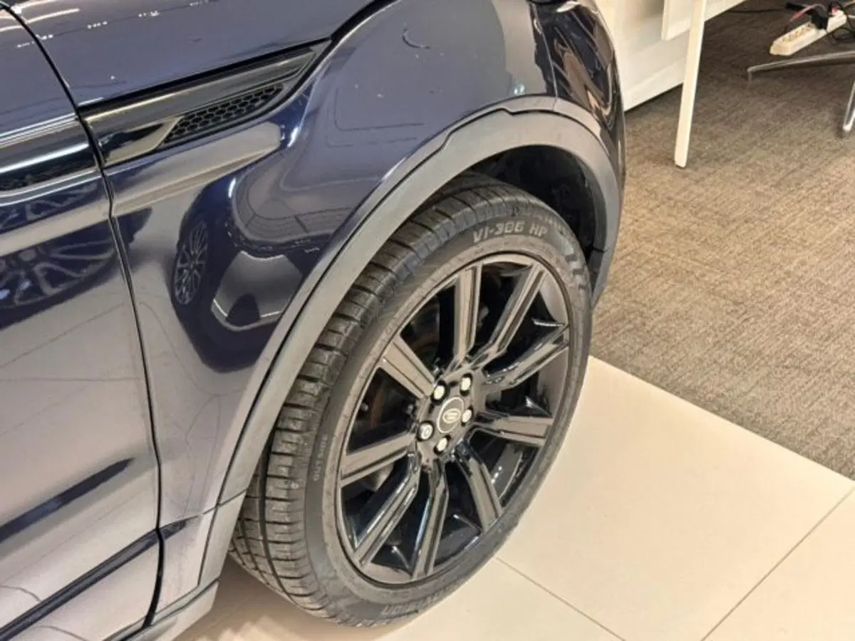 Land Rover Range Rover Evoque usata a Lucca (12)