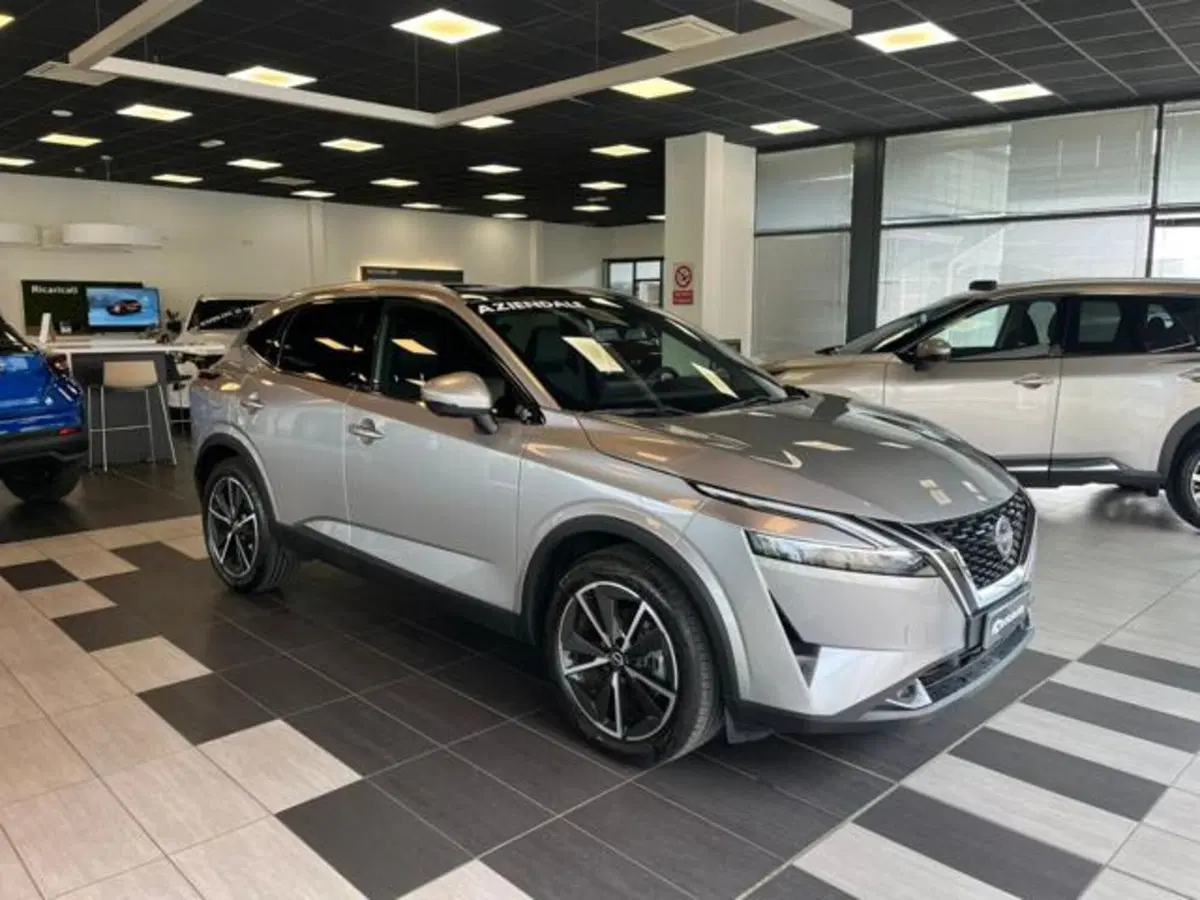 Nissan Qashqai usata a Como (2)