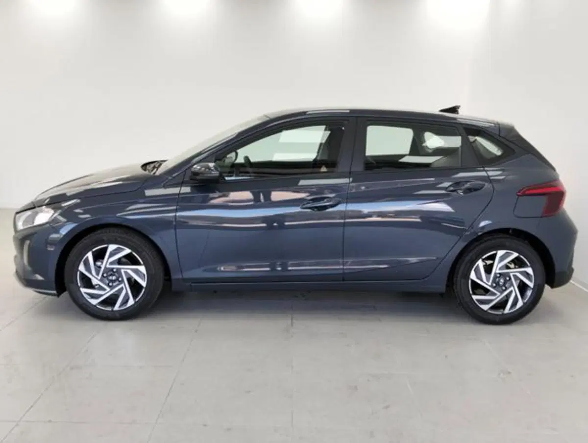 Hyundai i20 nuova a Como (8)