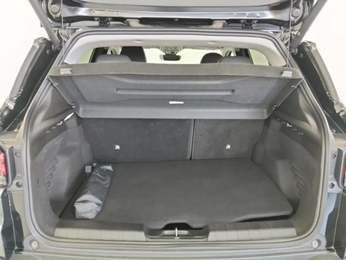 Jeep Avenger usata a Como (15)