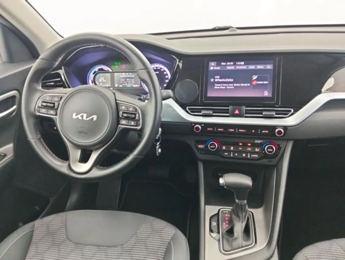Kia Niro usata a Como (10)