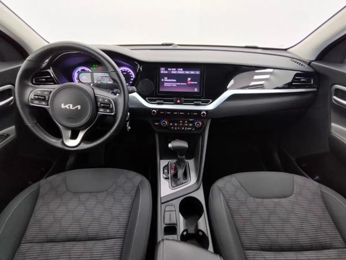 Kia Niro usata a Como (4)