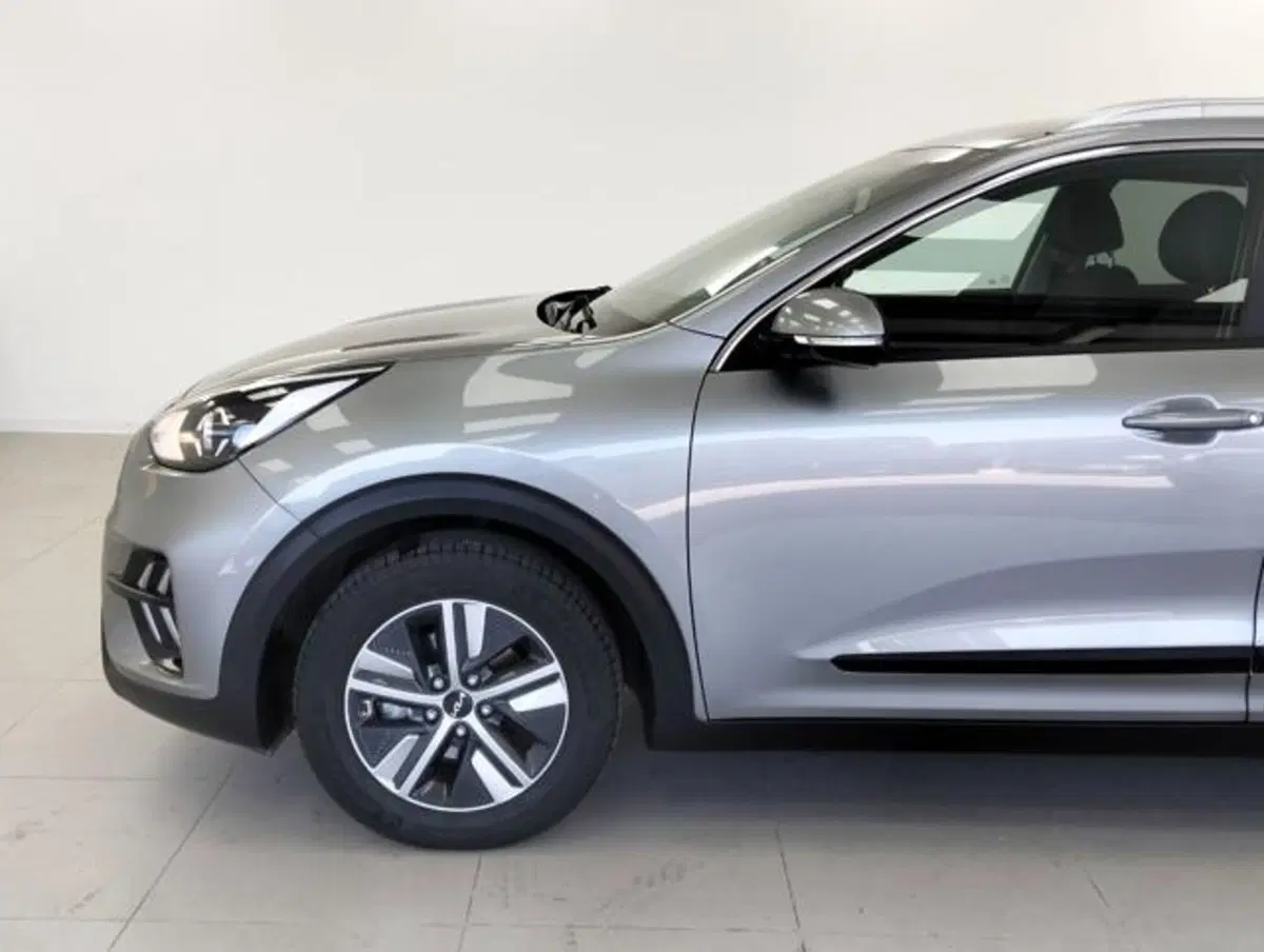 Kia Niro usata a Como (9)
