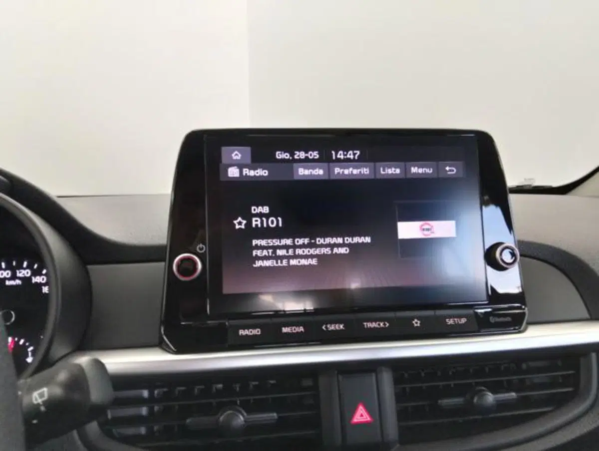 Kia Picanto usata a Como (13)