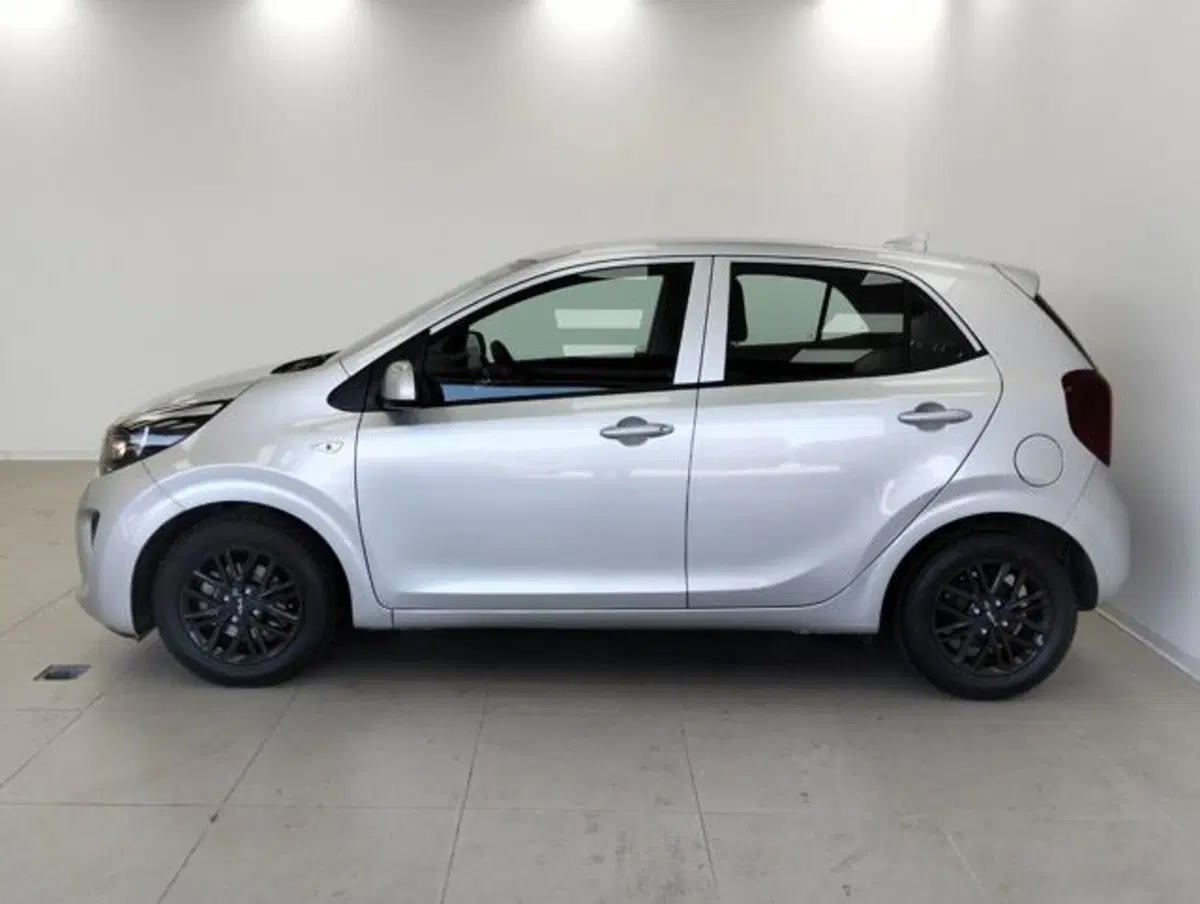 Kia Picanto usata a Como (8)