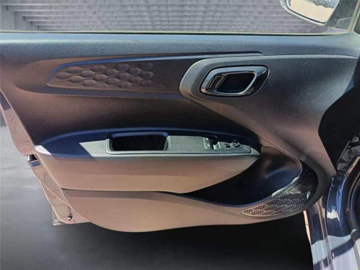 Hyundai i10 usata a Bari (8)