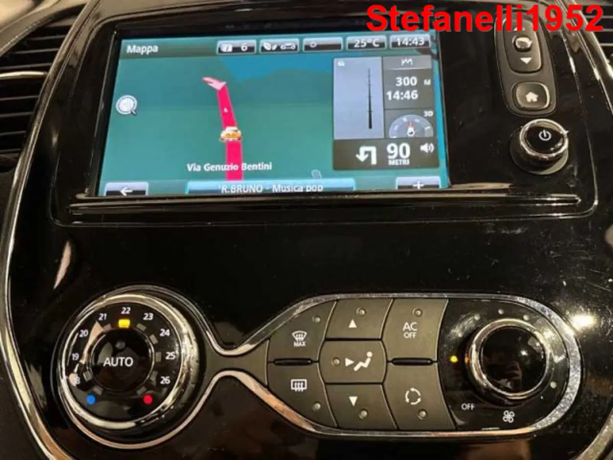Renault Captur usata a Bologna (18)
