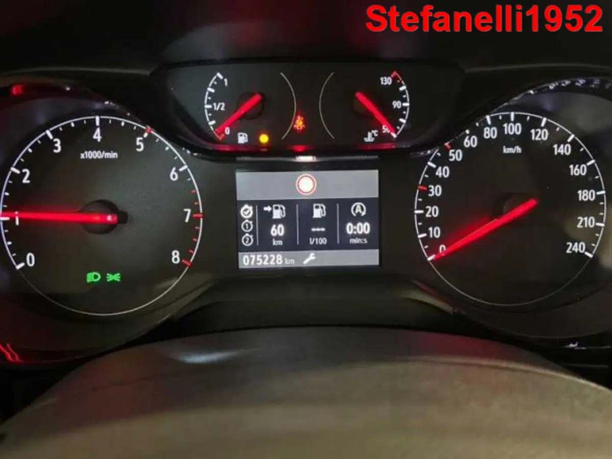 Opel Corsa usata a Bologna (12)