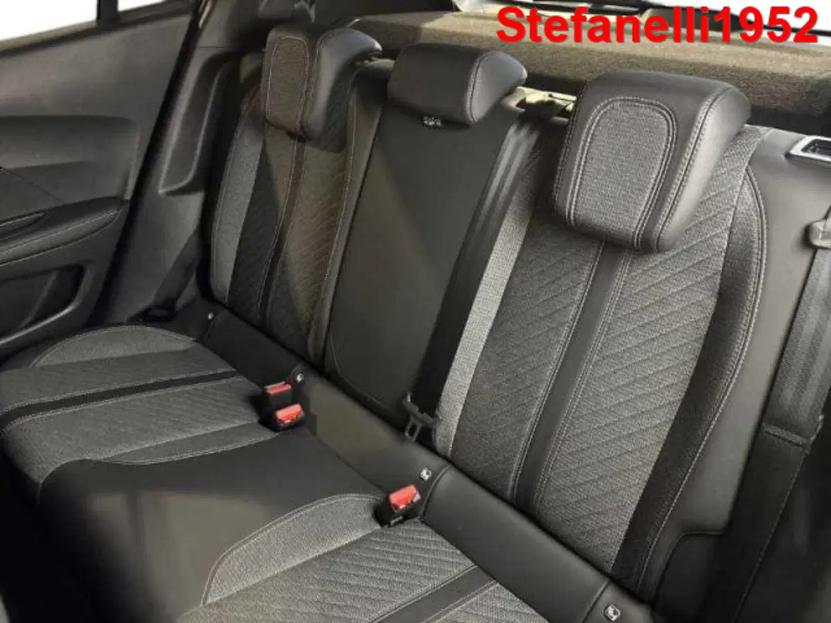 Peugeot 2008 usata a Bologna (9)