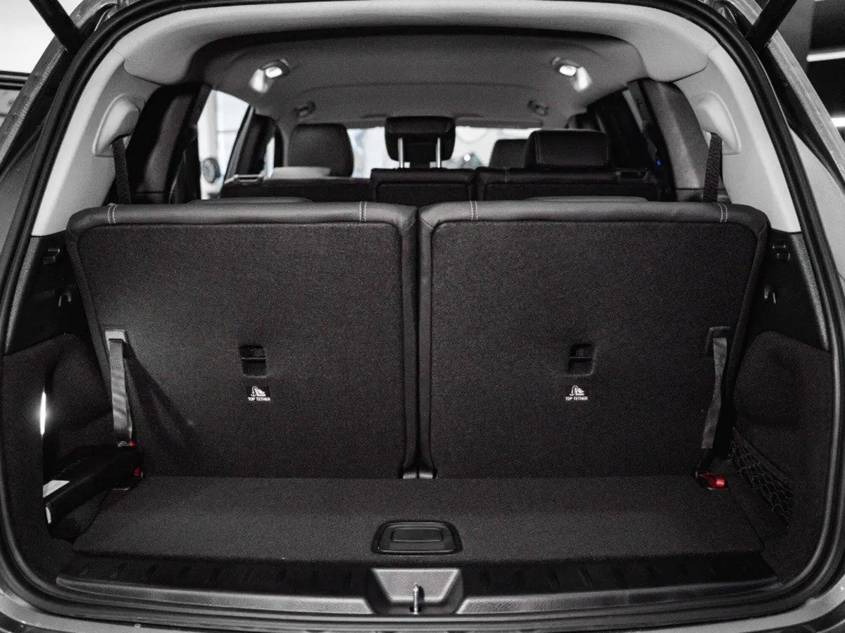 Mercedes-Benz GLB nuova a Ancona (11)