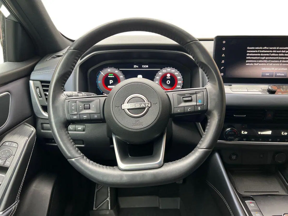 Nissan Qashqai usata a Arezzo (13)