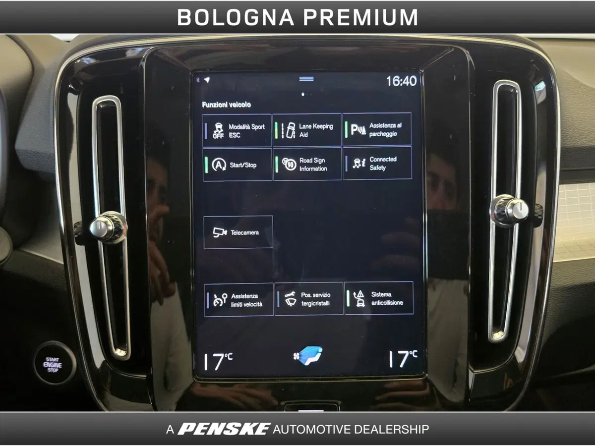 Volvo XC40 usata a Bologna (14)