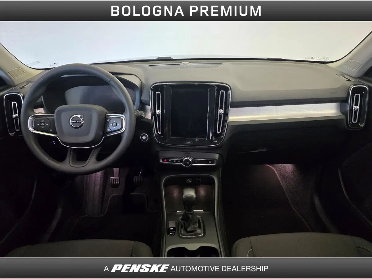 Volvo XC40 usata a Bologna (4)