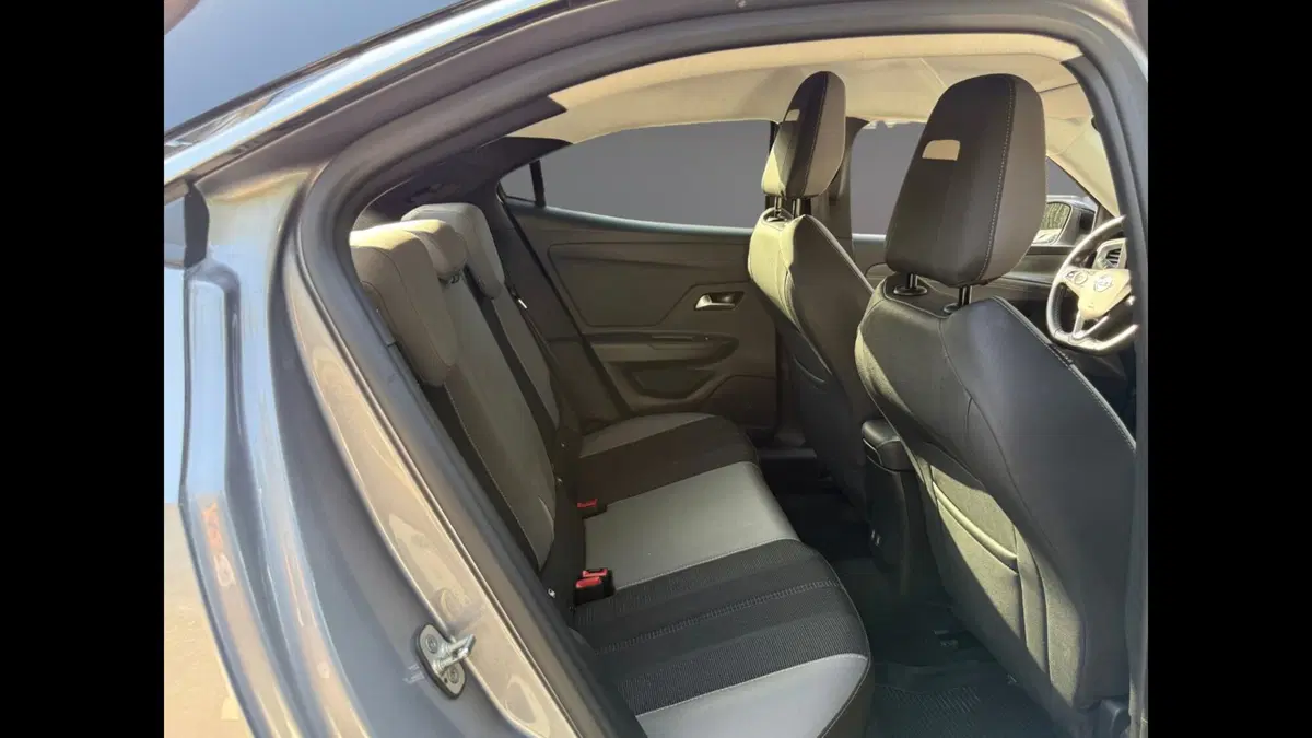 Opel Mokka usata a Palermo (13)