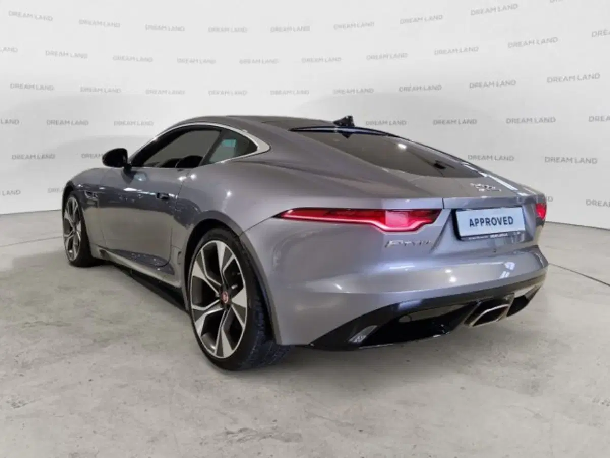 Jaguar F-Type Coupé usata a Livorno (12)