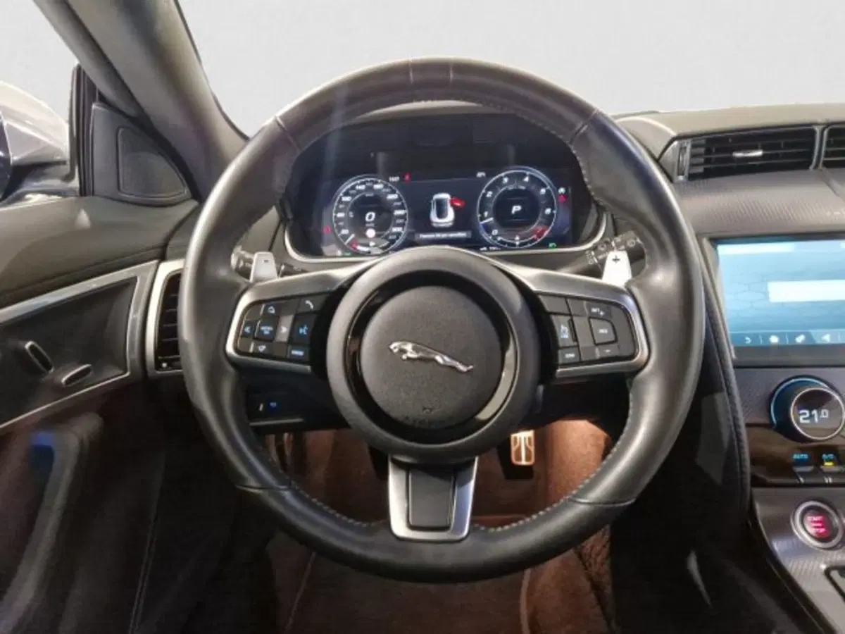 Jaguar F-Type Coupé usata a Livorno (15)