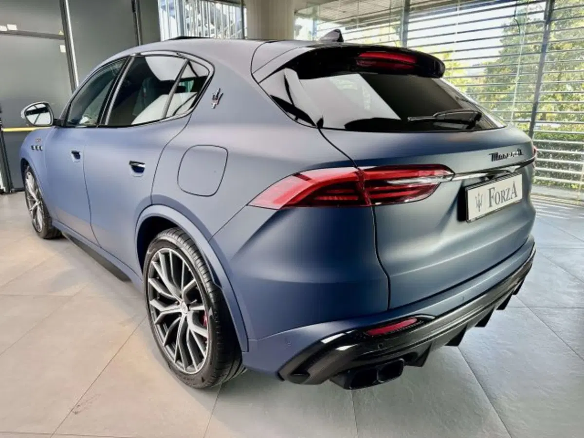 Maserati Grecale usata a Torino (8)
