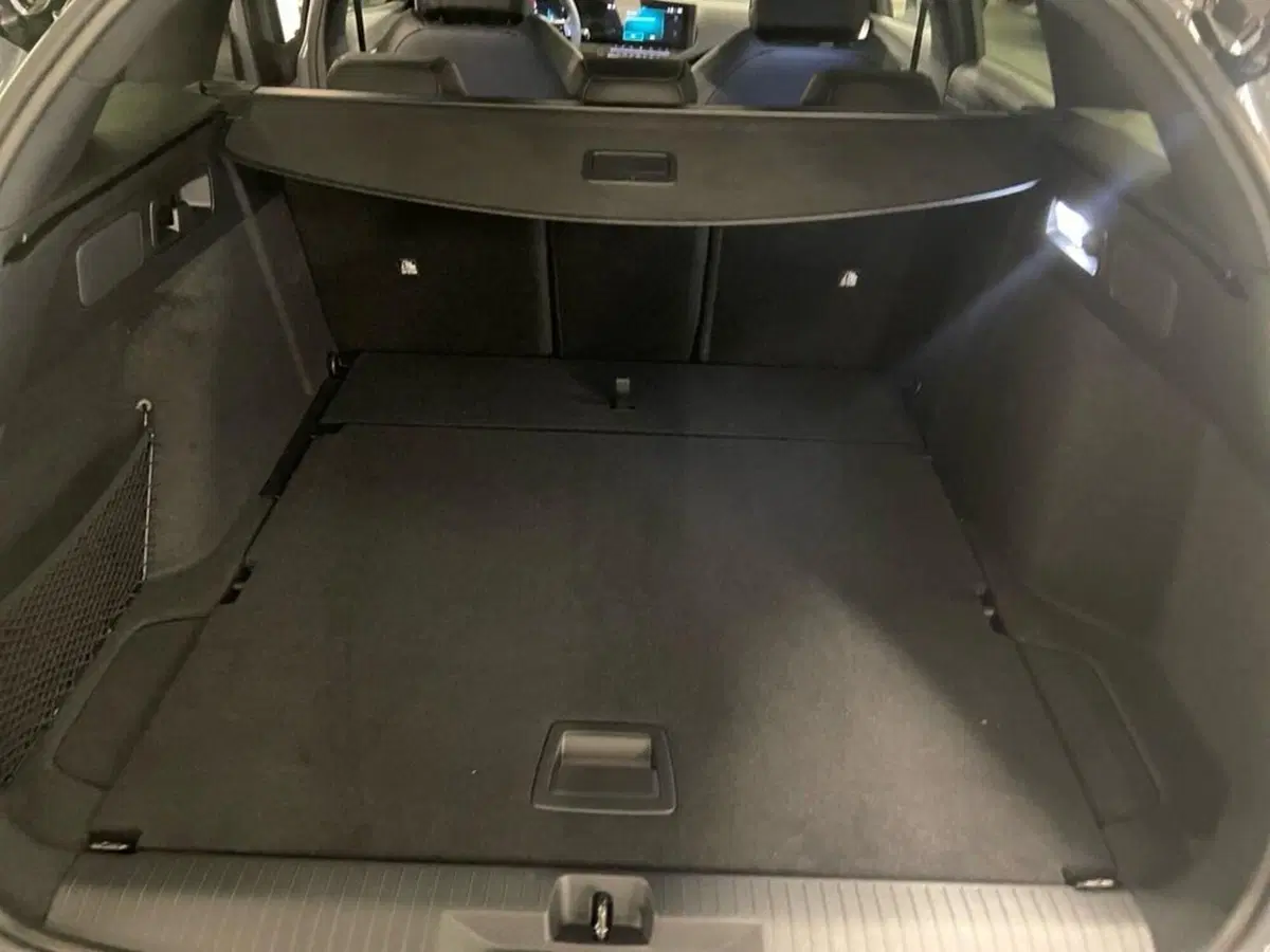 Opel Astra Station Wagon nuova a Torino (9)