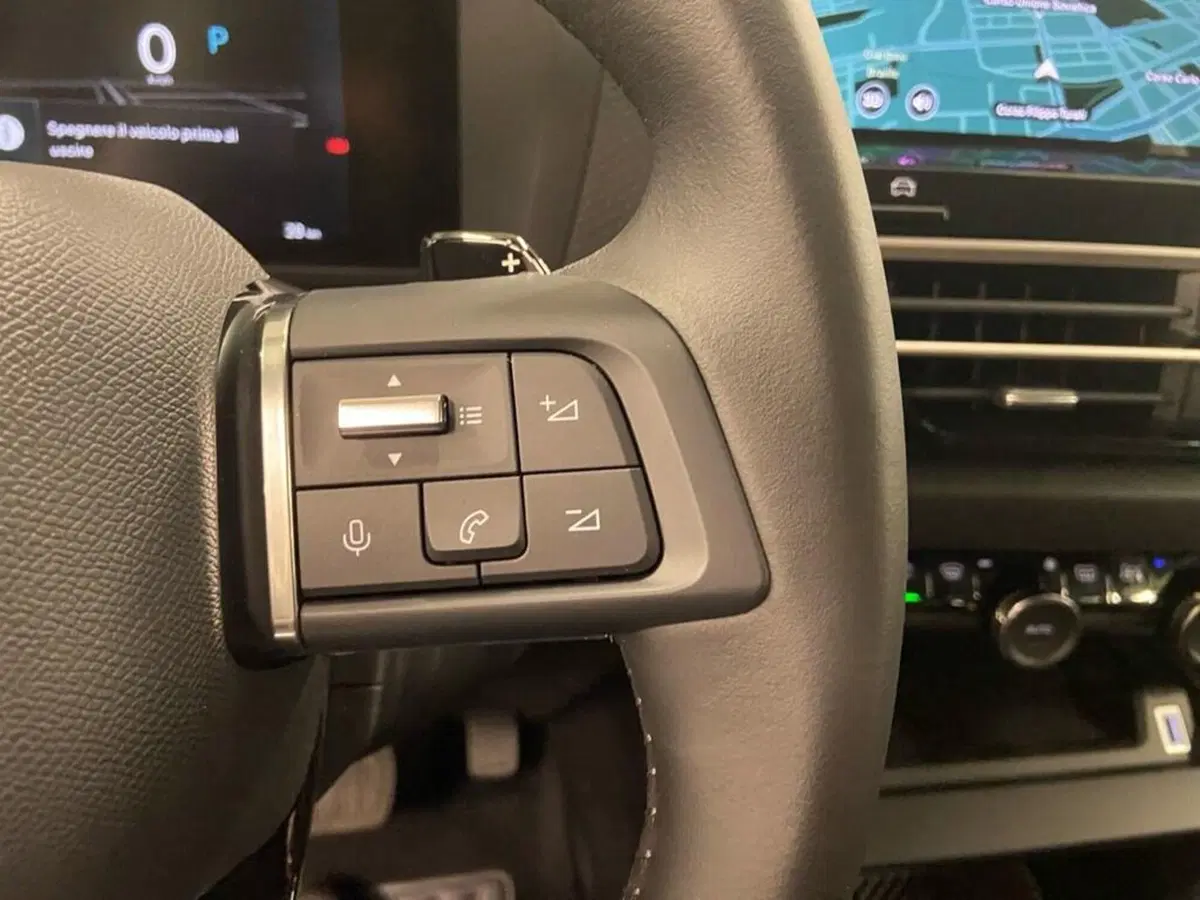 Citroen C4 nuova a Torino (14)