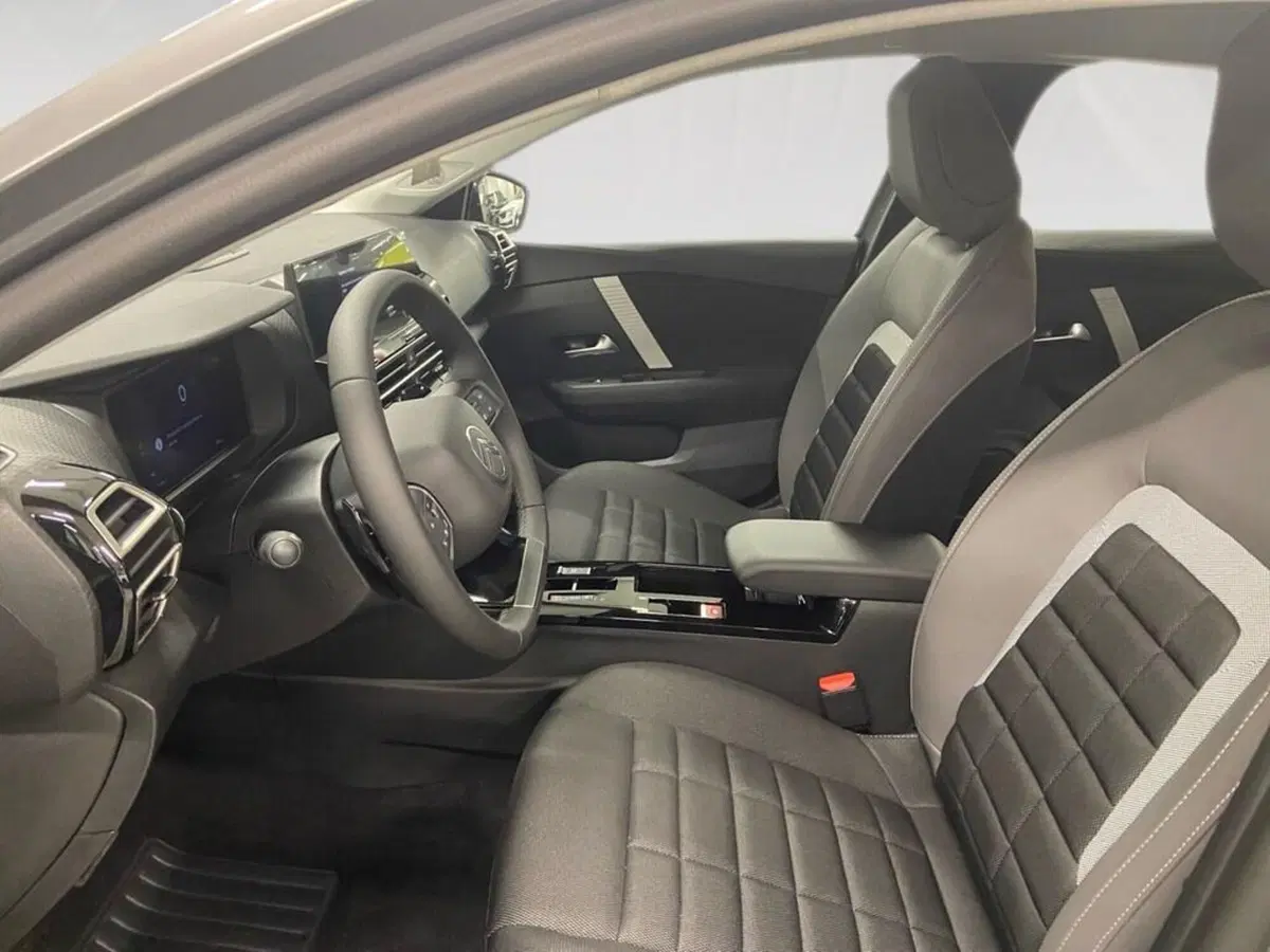 Citroen C4 nuova a Torino (7)