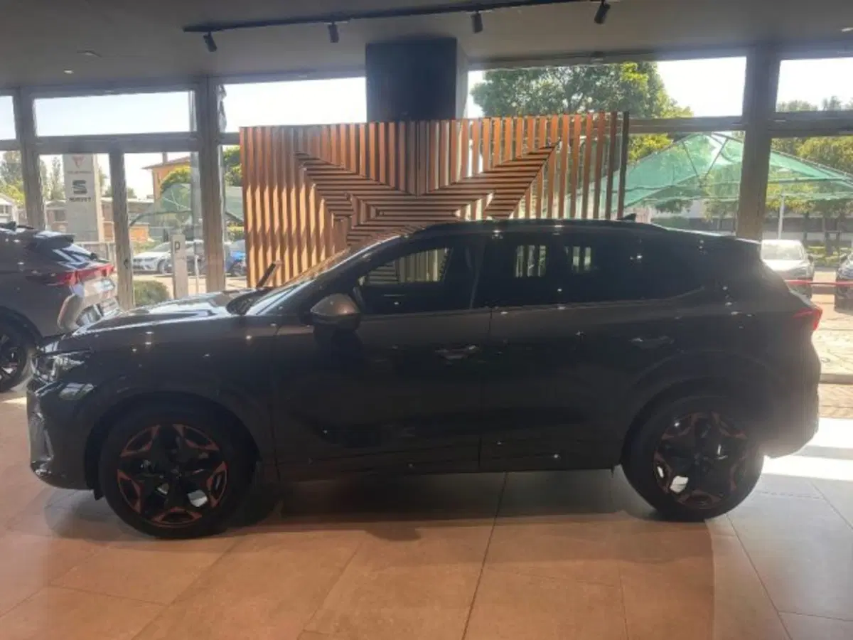 Cupra Terramar nuova a Bologna (4)