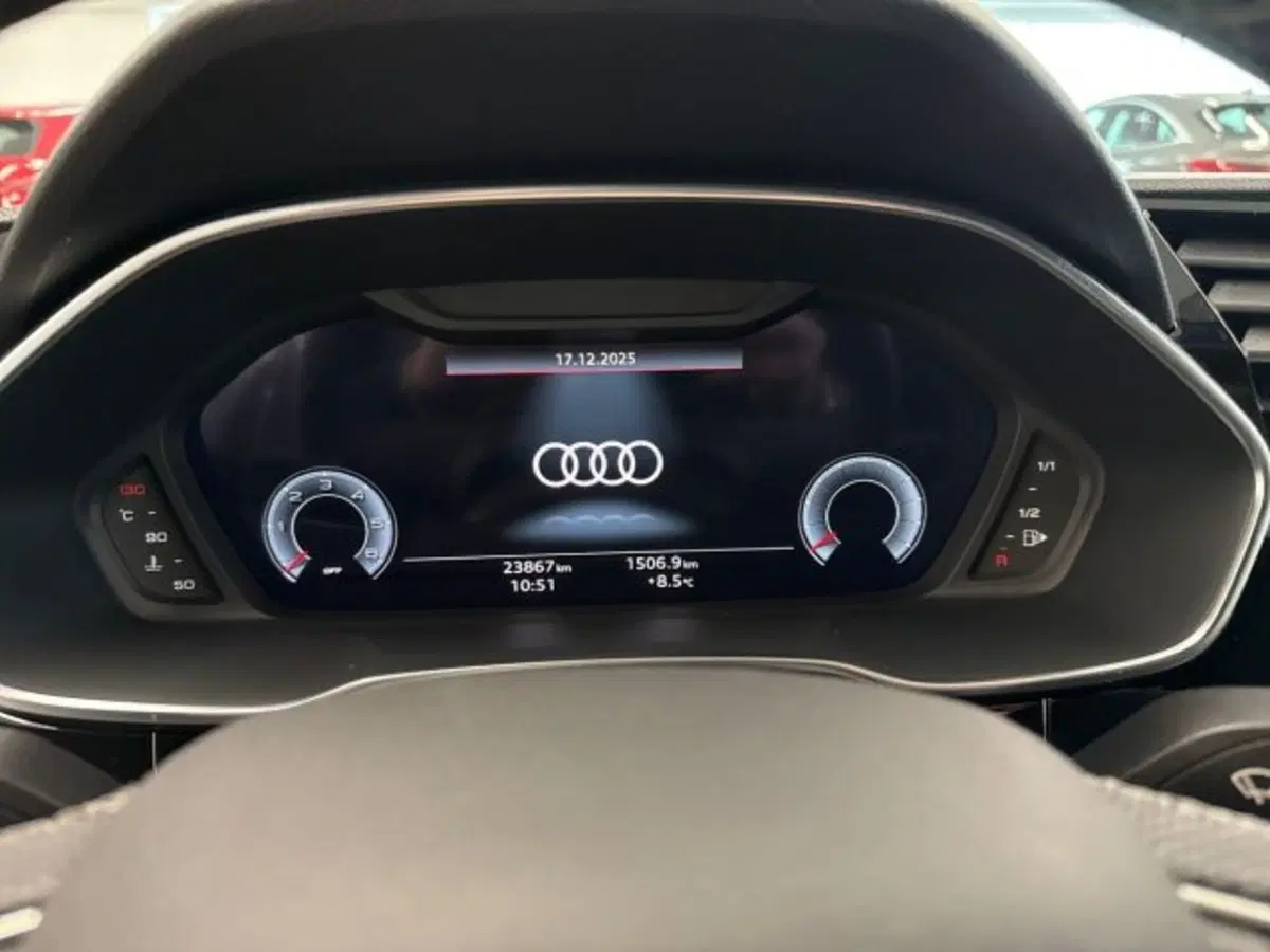 Audi Q3 Sportback usata a Bologna (11)