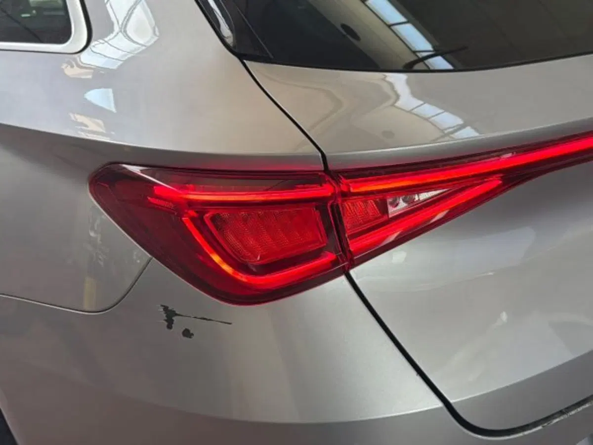 SEAT Leon ST usata a Bologna (8)