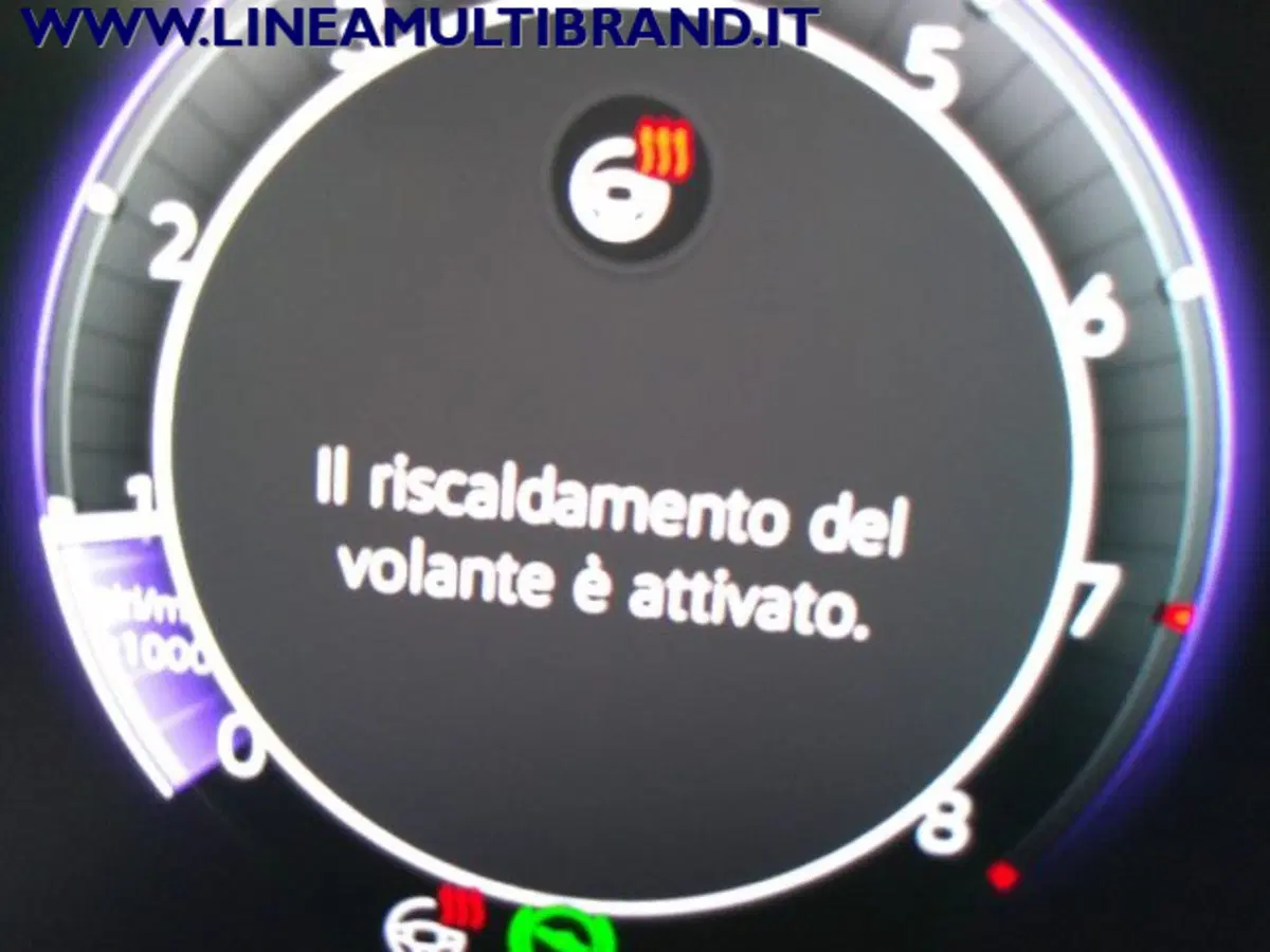 Volkswagen Tiguan usata a Piacenza (17)