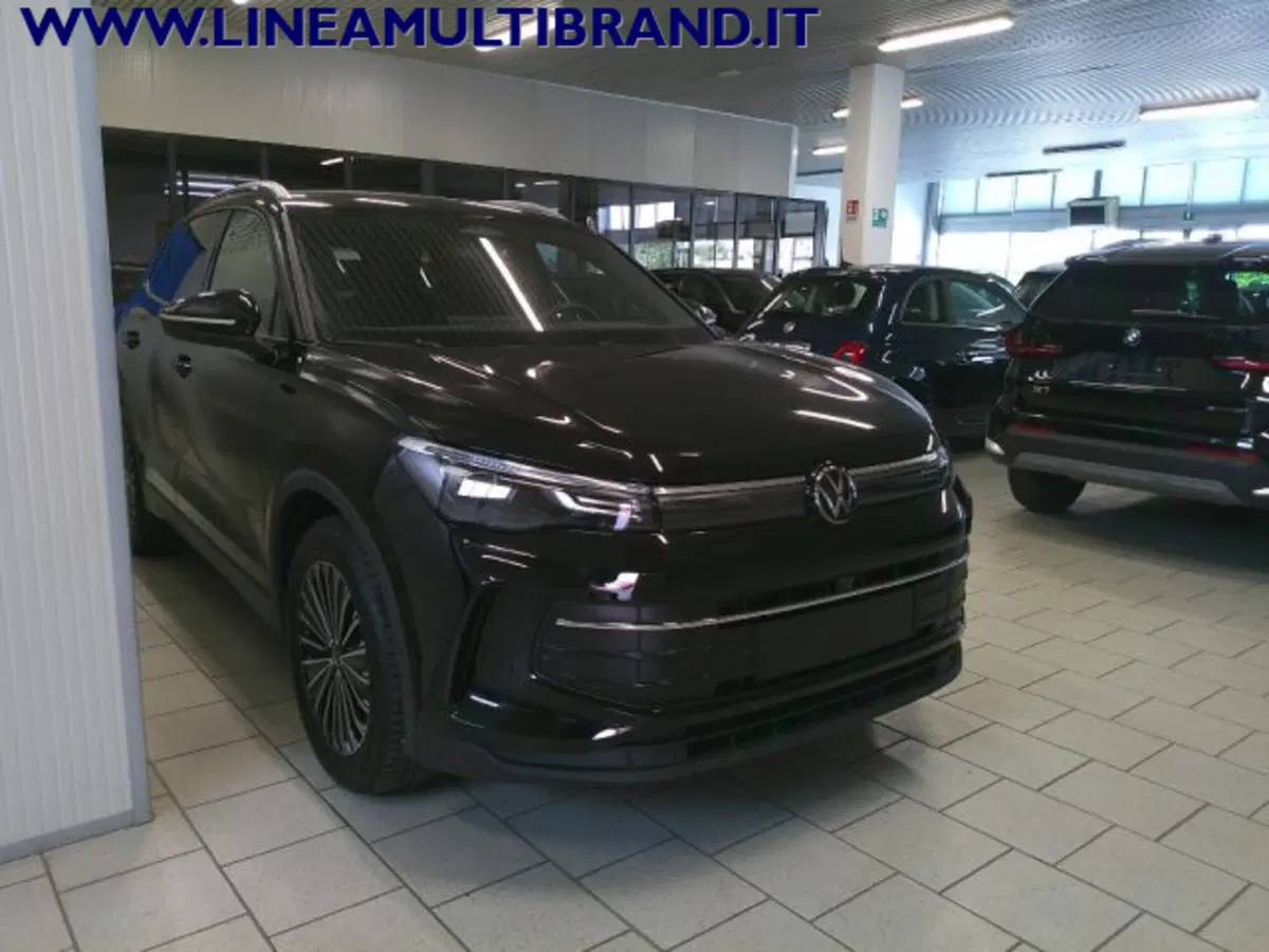 Volkswagen Tiguan usata a Piacenza (17)