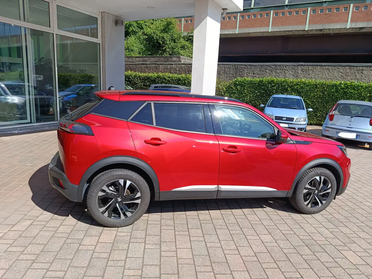 Peugeot 2008 usata a Lecco (4)