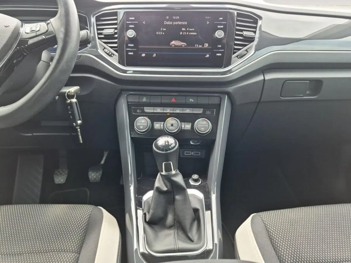 Volkswagen T-Roc usata a Ravenna (11)