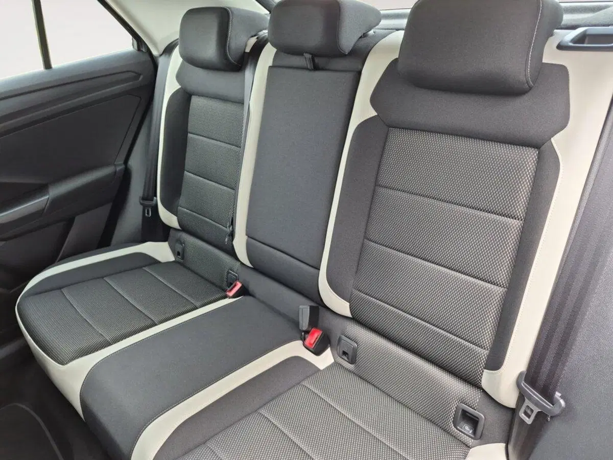 Volkswagen T-Roc usata a Ravenna (8)